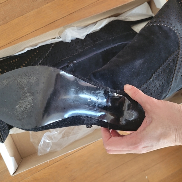 Steve Madden Cut Out Suede OTK Boots 10 - Picture 10 of 10